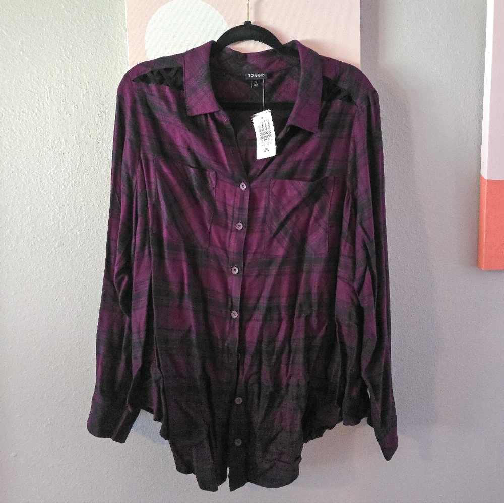 Size 1 / 1X / 14-16 - TORRID Softest Flannel Button Up Tunic - Plaid Purple